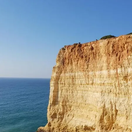 Family Friendly Sea View With Pool And Garden Sleeps 8 Adults And 2 Children *