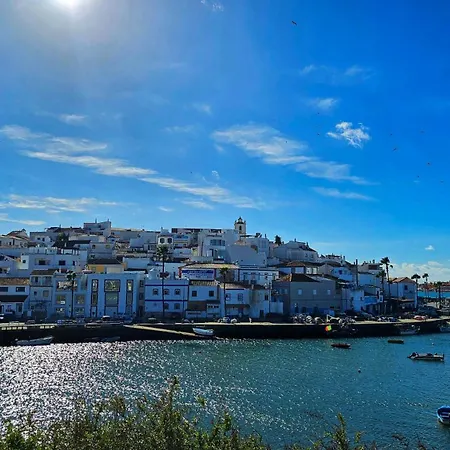 Βίλα With Beautiful Views & Spacious Garden Ferragudo (Faro)