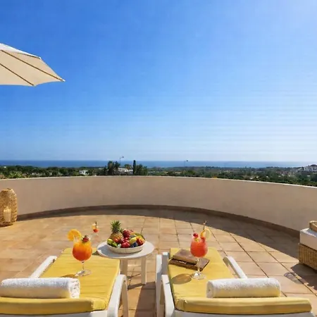 ヴィラ Family Friendly Sea View With Pool And Garden Sleeps 8 Adults And 2 Children フェラグド