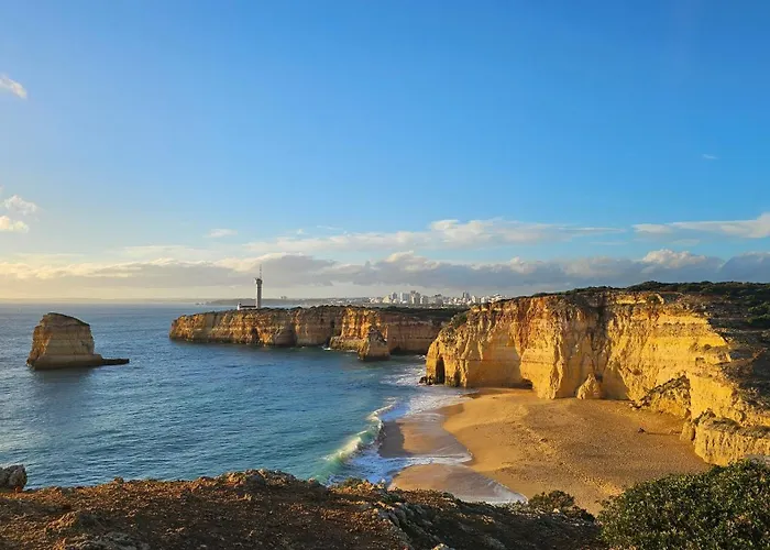 With Beautiful Views & Spacious Garden Villa *