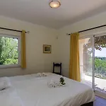 Villa With Beautiful Sea Views, Pool & Spacious Gardens & Great For Remote Work Вилла *