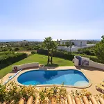 With Beautiful Sea Views, Pool & Spacious Gardens & Great For Remote Work Villa