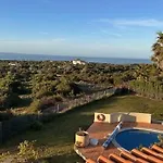 Вилла Villa With Beautiful Sea Views, Pool & Spacious Gardens & Great For Remote Work Феррагуду
