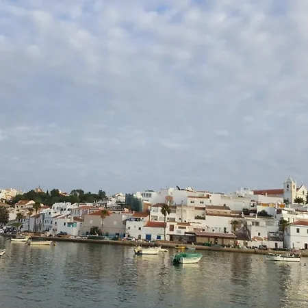Family Friendly Sea View With Pool And Garden Sleeps 8 Adults And 2 Children * Ferragudo (Faro)