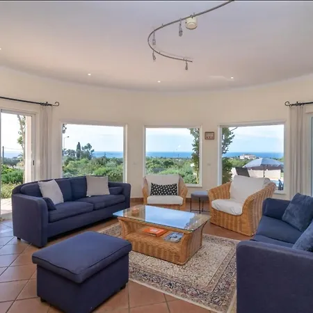 Family Friendly Sea View With Pool And Garden Sleeps 8 Adults And 2 Children Villa Ferragudo