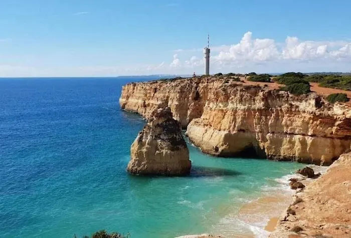 Villa With Beautiful Views & Spacious Garden *