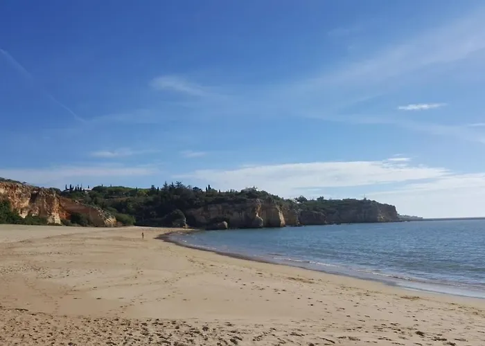 Villa With Beautiful Sea Views, Pool & Spacious Gardens & Great For Remote Work