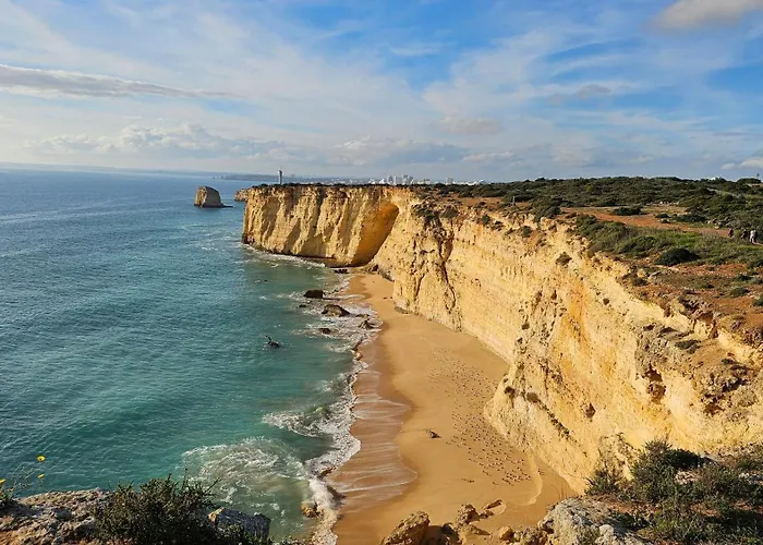 With Beautiful Views & Spacious Garden Ferragudo (Faro)