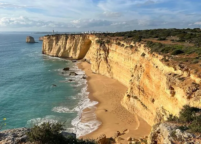 别墅 With Beautiful Views & Spacious Garden *