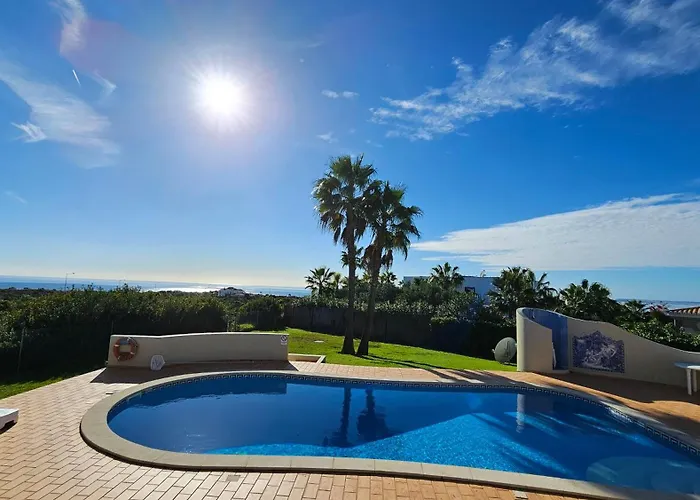 Villa With Beautiful Sea Views, Pool & Spacious Gardens & Great For Remote Work Villa *