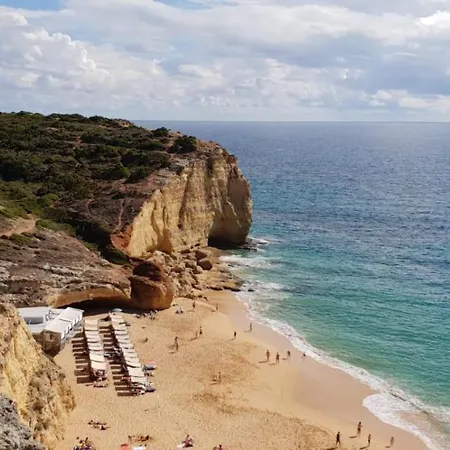 Family Friendly Sea View With Pool And Garden Sleeps 8 Adults And 2 Children